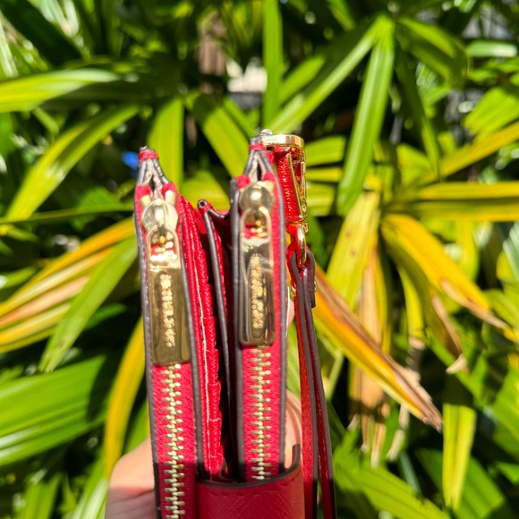 Michael Kors Jet Set Travel Large Double Zip Wallet Bright Red - Picture 8 of 11